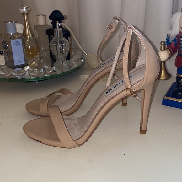 Steve Madden Stacy Heels in Nude - Picture 2 of 7